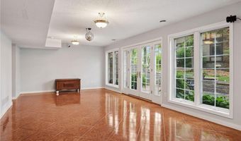 1511 Colleen Ave, Arden Hills, MN 55112