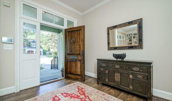 7505 MARBURY Rd, Bethesda, MD 20817