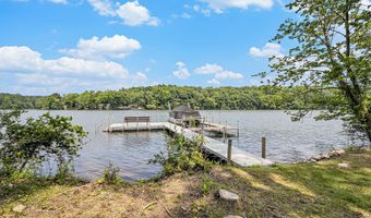 3589 Shoreline Dr, Allegan, MI 49010