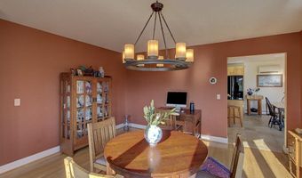 105 Brook Dr, Burlington, VT 05408