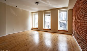 1712 THAMES St, Baltimore, MD 21231
