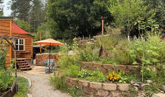 103 7th St, Alberton, MT 59820