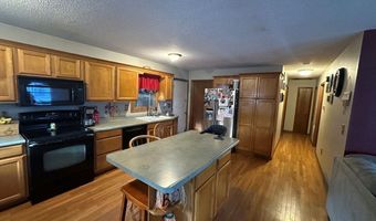 418 S 11Th St, Albia, IA 52531