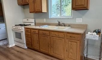 1819 Washington St, Algonac, MI 48001