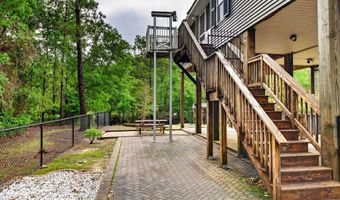 43 Fiber St, Bay St. Louis, MS 39520