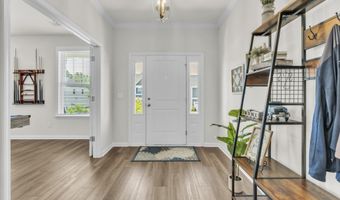 400 N Oak Crest Dr, Belton, SC 29627