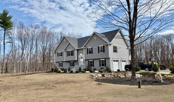 109 Codfish Hill Rd, Bethel, CT 06801