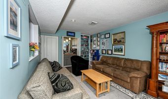 1094 HAMPTON RIDGE Dr, Akron, OH 44313