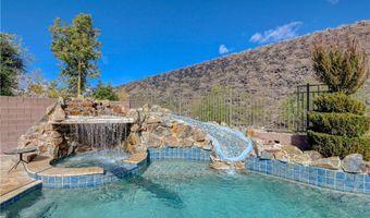 2124 Pont National Dr, Henderson, NV 89044