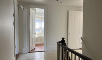 59 Cedar St, Belfast, ME 04915