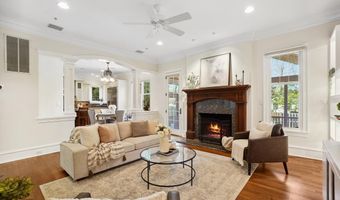 7106 EXETER Rd, Bethesda, MD 20814