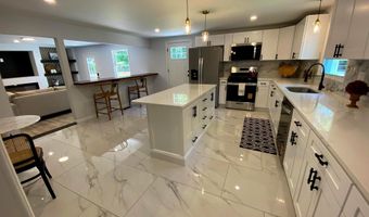 862 MAPLE Ave, Atco, NJ 08004