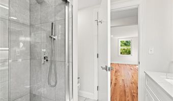 38 Winsor St, Cumberland, RI 02864