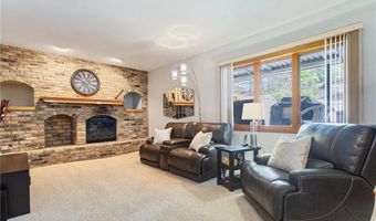 4910 Upper 148th Ct, Apple Valley, MN 55124