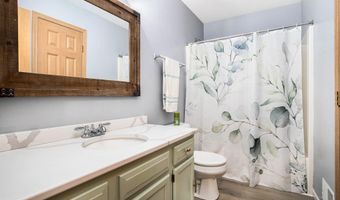 1077 Sun Valley Ln, Allegan, MI 49010