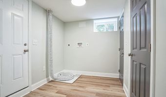 3529 GLENMORE Ave, Baltimore, MD 21206