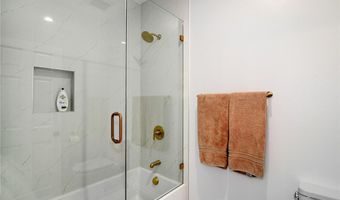 29302 Laro Dr, Agoura Hills, CA 91301