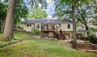 126 Asilomar Ct, Ballwin, MO 63021