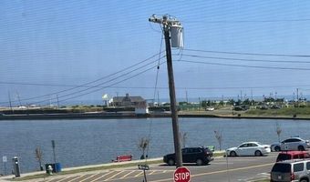 300 Deal Lake Dr 5, Asbury Park, NJ 07712