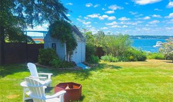 213 Seaside Dr, Jamestown, RI 02835