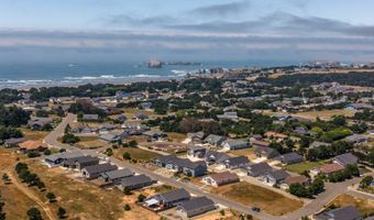 753 SEACREST Dr, Bandon, OR 97411