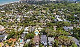 340 9TH St, Atlantic Beach, FL 32233