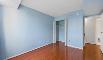 7401 WESTLAKE Ter 607, Bethesda, MD 20817