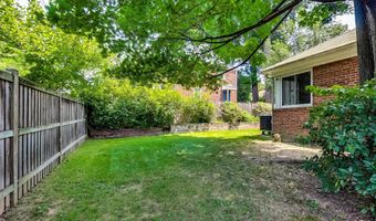 8617 LYNBROOK Dr, Bethesda, MD 20814