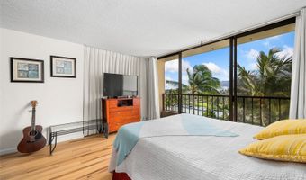500 Lunalilo Home Rd 26L, Honolulu, HI 96825