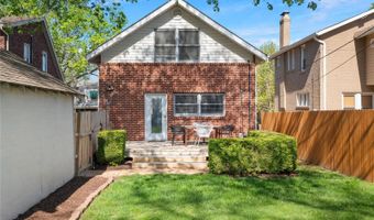 1238 Arch Ter, St. Louis, MO 63117