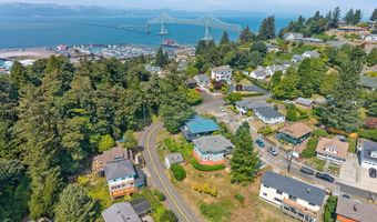 416 CHINOOK Ave, Astoria, OR 97103