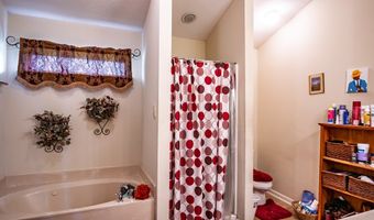 107 Sunrise Cv, Batesville, MS 38606
