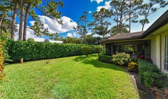493 Forestview Dr, Atlantis, FL 33462