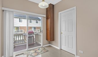 2129 W Concord Ln, Addison, IL 60101