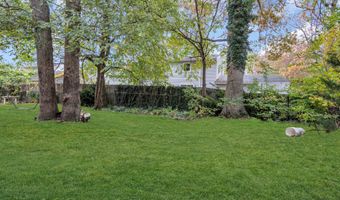 61 Bittern Ln, Bayville, NJ 08721