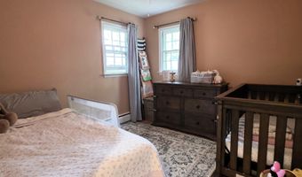 4 CAROLEE Dr, Dover, DE 19901