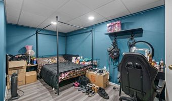 19 S Long St, Johnston, RI 02919