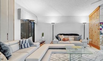 6062 Bania Wood Cir, Atlantis, FL 33462
