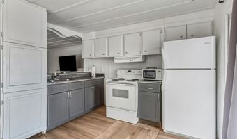 1943 Hualapai Dr, Bullhead City, AZ 86442