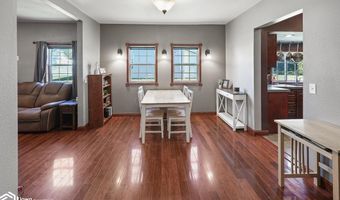 214 6Th Ave E, Albia, IA 52531