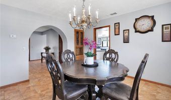 19678 Red Feather Rd, Apple Valley, CA 92307