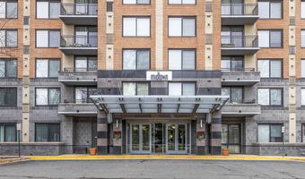 2451 MIDTOWN Ave 1413, Alexandria, VA 22303