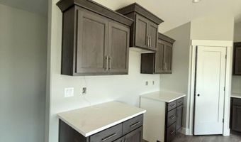 5985 Maggie Dr, Idaho Falls, ID 83402