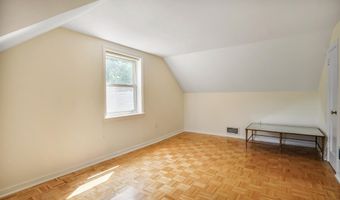 7110 COVENTRY Rd, Alexandria, VA 22306