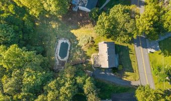 71 Panorama Dr, Alloway, NJ 07461