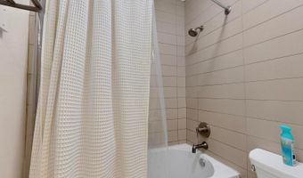 343 Platinum St SW B, Albuquerque, NM 87102