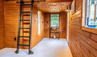 922 Willow Grove Hwy, Allons, TN 38541