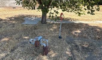 20450 N Main St, Carey, ID 83320