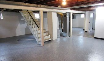 903 McPherson Ave, Alton, IL 62002