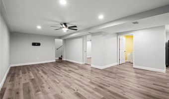22617 155th St, Basehor, KS 66007